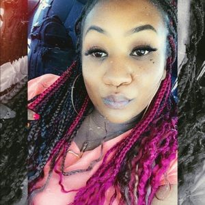 Meet your Posher, Lynn